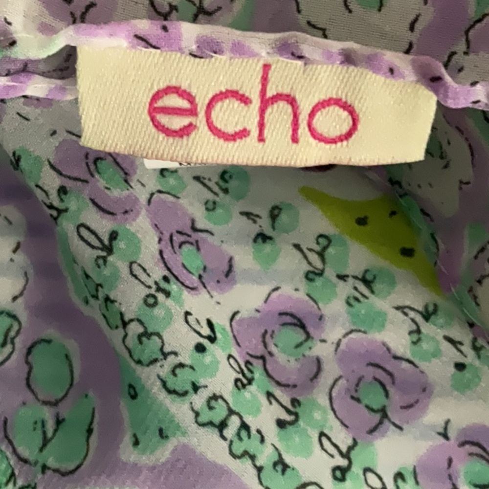 Echo Scarf..Like New.. 6’ X 18”.. Polyester..Mult… - image 5